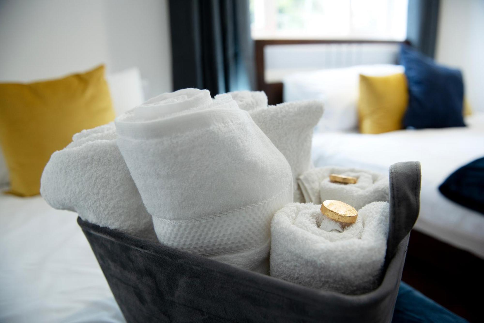Tillyard Retreat, Ground Floor Apartment Cambridge Bagian luar foto